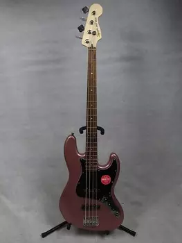 Басс гитара Fender Squier Affinity Series Jazz Bass Laurel Fingerboard Burgundy Mist