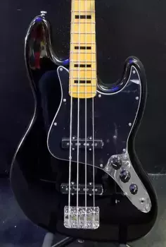 Басс гитара Fender Squier Classic Vibe '70s Jazz Bass 4-String - FREE Set up