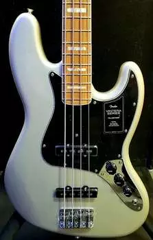Басс гитара Fender Vintera '70s Jazz Bass with Pau Ferro Fretboard Inca Silver - FREE Set up