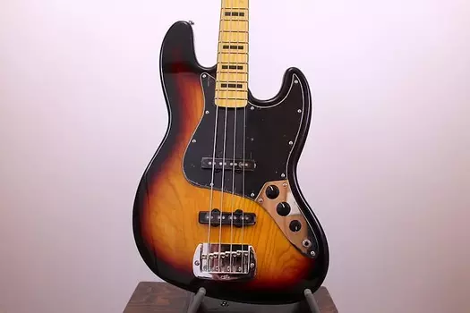 Басс гитара G&L Tribute JB 3-Tone Sunburst 220404701