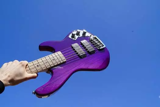 Басс гитара G&L USA Custom Shop CLF Research L-2500 - Purple Fade 5-String Electric Bass w/ Case