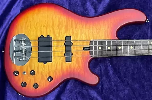 Басс гитара Lakland Skyline 44-02 Deluxe, Satin Cherry Burst / Roasted Maple / Rosewood