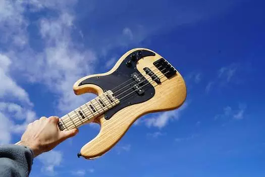 Басс гитара Schecter DIAMOND SERIES Justin Beck V Ani Gloss Natural 4-String Electric Bass Guitar