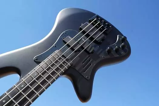 Басс гитара Schecter DIAMOND SERIES Stiletto-4 Stealth Pro- Satin Black Left Handed 4-String Electric Bass Guitar