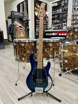 Басс гитара Sterling by Music Man ST-RAY34FM-NBL-M2-WB 2010s - Present - Neptune Blue
