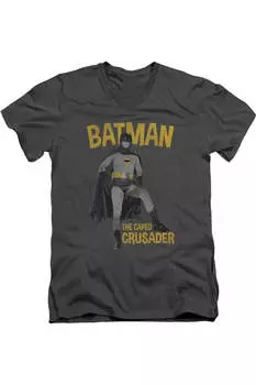 Бэтмен Классический ТВ Плащ Крестоносец Короткий рукав Взрослый V-образный вырез Премиум Хлопок Футболка / Футболка Gildan, цвет charcoal