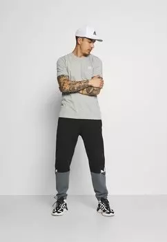 Базовая футболка adidas Originals, пестрый серый Essential Tee Unisex