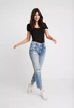 Базовая футболка Anna Field