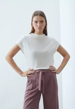 Базовая футболка Anna Field, кремовый