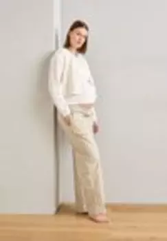 Базовая футболка Anna Field, светло-серый