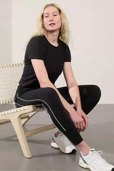 Базовая футболка Athleta, черный