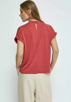 Базовая футболка AVELYN Minus, красный