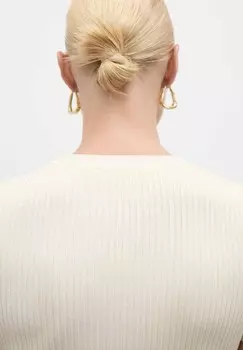 Базовая футболка BACALL Mango, слоновая кость