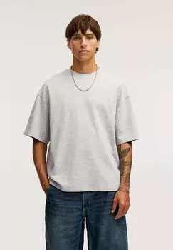 Базовая футболка BOXY FIT PULL&BEAR, светло-серый