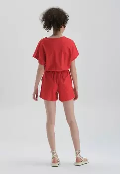 Базовая футболка DAGI, красный