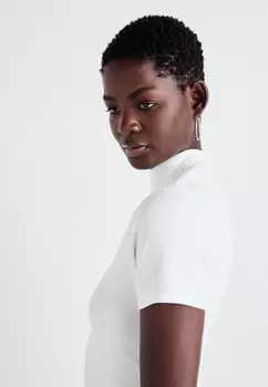Базовая футболка EFFORTLESS TEE Levi's, белый