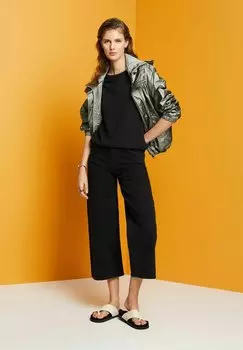 Базовая футболка Esprit, черный