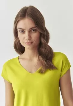 Базовая футболка ESTERE TATUUM, светло-зеленый