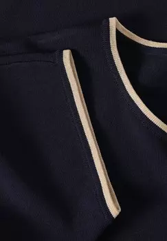 Базовая футболка ESTETINA TATUUM, темно-синий