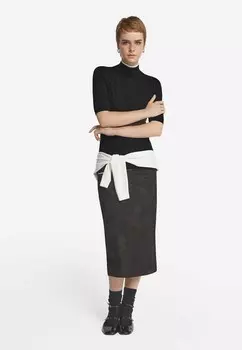 Базовая футболка Falconeri, черный