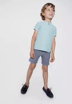 Базовая футболка HESSEN Canada House, зеленый