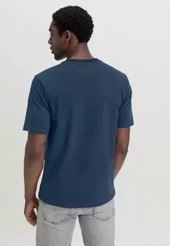 Базовая футболка hessnatur, синий