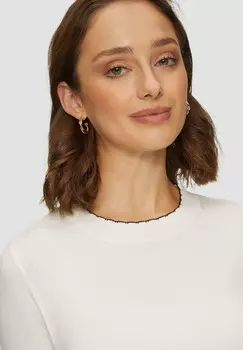 Базовая футболка IM SLIM FIT MIT KONTRASTDETAILS s.Oliver BLACK LABEL, молочный