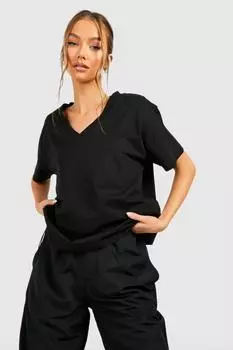 Базовая футболка из хлопка deep v Boohoo, черный