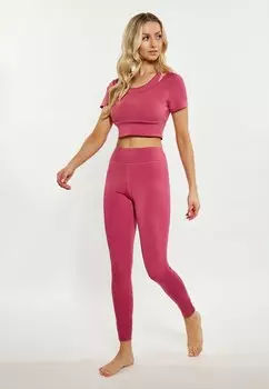 Базовая футболка IZIA, светло-розовый