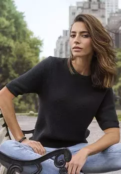 Базовая футболка LASCANA, черный