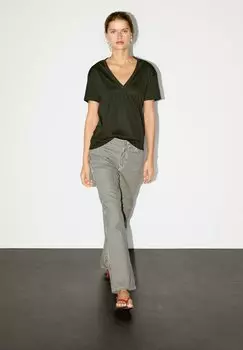 Базовая футболка Massimo Dutti, черный