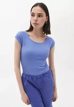 Базовая футболка OXXO