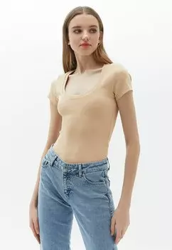 Базовая футболка OXXO