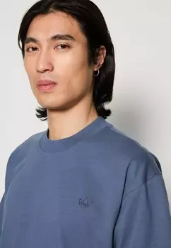 Базовая футболка P ESS TEE adidas Originals, темно-синий