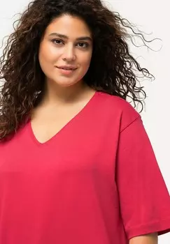 Базовая футболка PLUS SIZE RELAXED FIT V-NECK TEE Ulla Popken, красный металлик