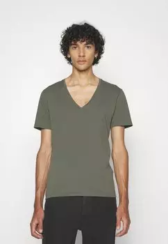 Базовая футболка Quentin DRYKORN, зеленый