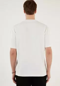 Базовая футболка REGULAR FIT Buratti, молочный