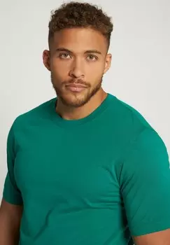 Базовая футболка RUNDHALSAUSSCHNITT JP1880, темно-зеленый