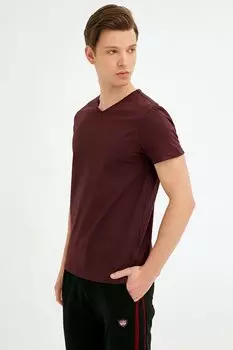 Базовая футболка с V-образным вырезом Fullamoda, слива