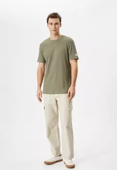 Базовая футболка TAG PRINTED CREW NECK TEXTURED SHORT SLEEVE Koton, хаки