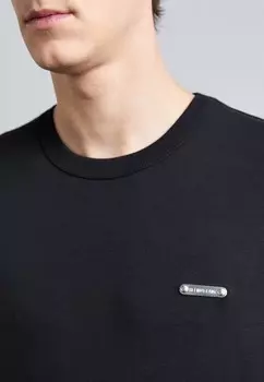 Базовая футболка TEE EVE UNISEX Helmut Lang, черный