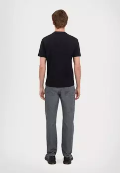 Базовая футболка UNISEX EA7 Emporio Armani, черный