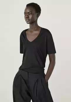 Базовая футболка V-NECK Massimo Dutti, черный