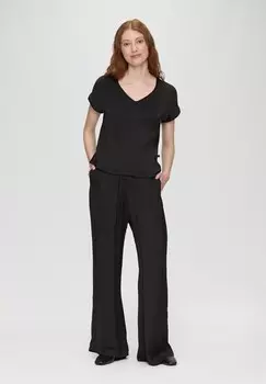 Базовая футболка V-NECK QS, черный