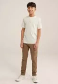 Базовая футболка We Fashion, белый