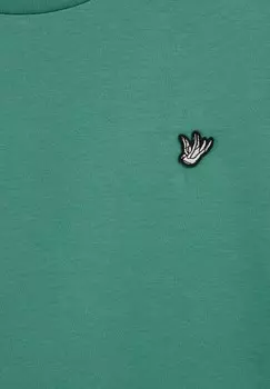 Базовая футболка WE Fashion, зеленый металлик