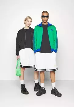 Базовая футболка YOURTURN