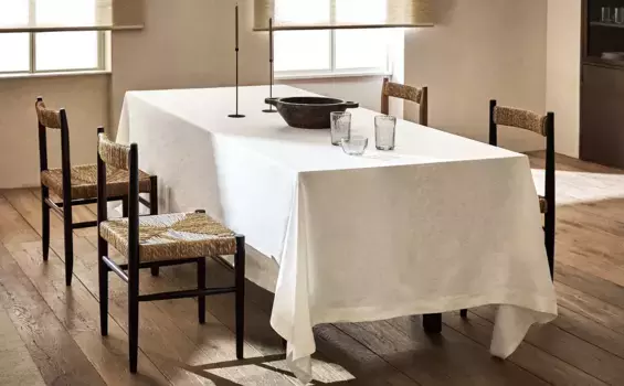 Базовая льняная скатерть Zara Home, белый