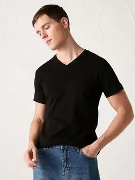 Базовая мужская футболка из чесаного хлопка с v-образным вырезом и короткими рукавами LC Waikiki Basic