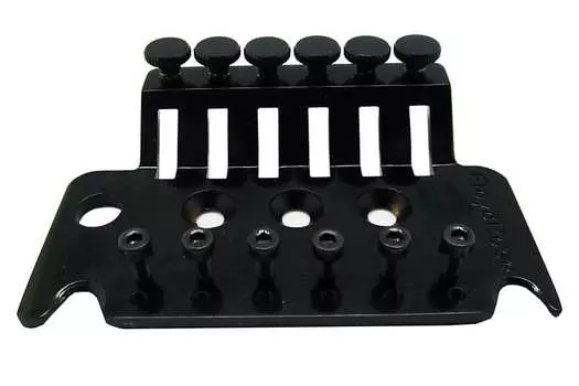 Базовая пластина тремоло серии 1000 — черная Floyd Rose 1000 Series